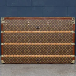 Discount Pamono Vintage Malle Haute in Monogram Canvas from Louis Vuitton, 1920