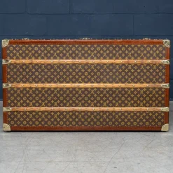 Discount Pamono Vintage Malle Haute in Monogram Canvas from Louis Vuitton, 1920