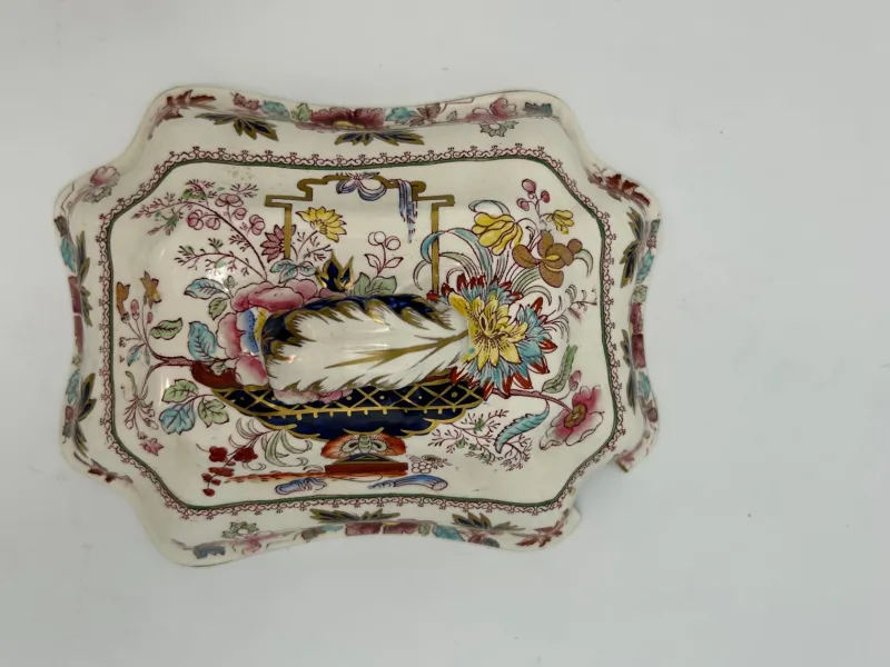 Pamono Vintage Masons Tureen with Brocade Decor, 1950s> Serving Dishes