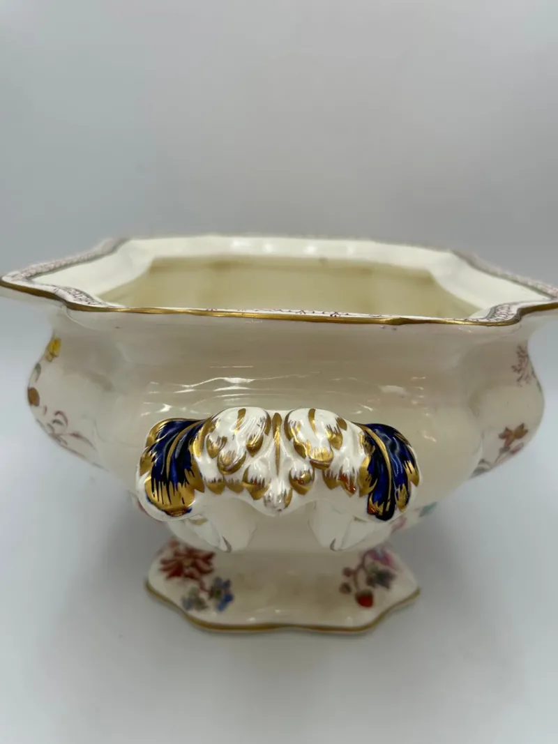 Pamono Vintage Masons Tureen with Brocade Decor, 1950s> Serving Dishes