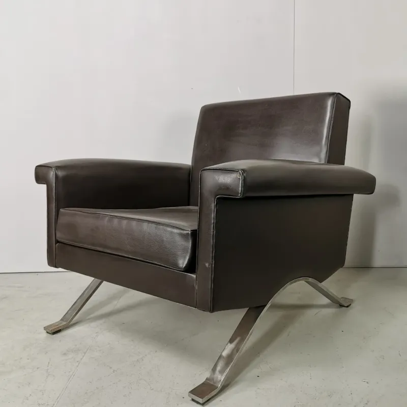 Pamono Vintage Model 875 Armchair in Brown Eco-Leather from Cassina, 1960s> Lounge Chairs & Armchairs