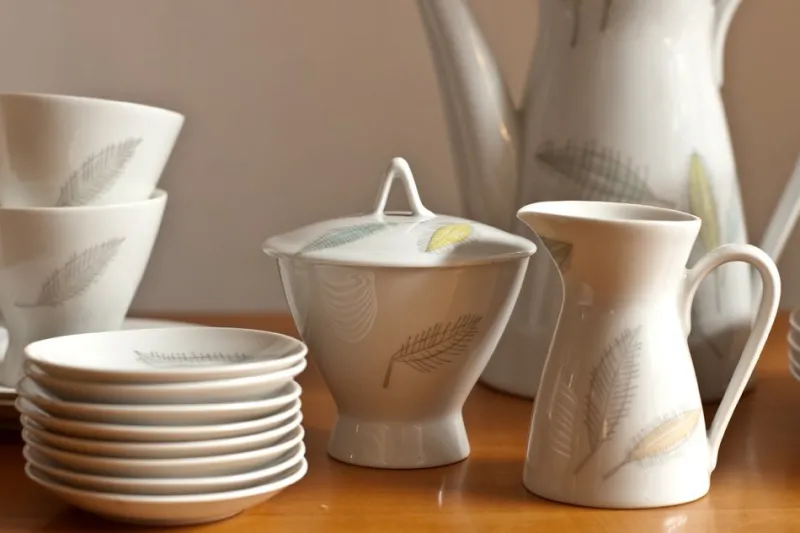 Outlet Pamono Vintage Model 2000 Coffee Service by Richard Latham & Raymond Loewy for Rosenthal, Set of 23