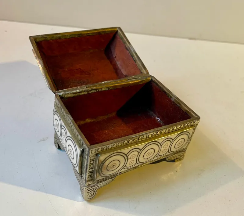 Pamono Vintage Moroccan Hand-Engraved Metal Jewelry Box, 1970s> Trunks Crates & Baskets