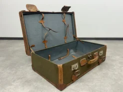 Pamono Vintage Naval Suitcase in Leather, 1930s><noscript><img width=