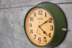 Online Pamono Vintage Navy Green Wall Clock from Seiko, 1990s