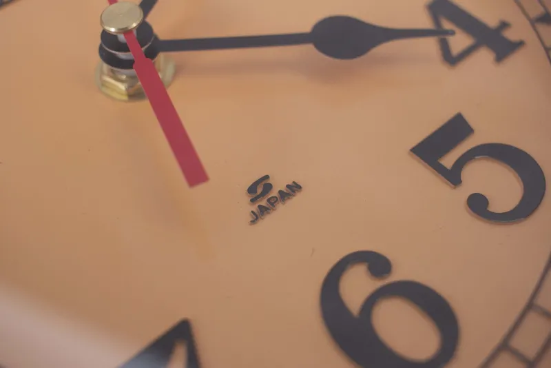 Online Pamono Vintage Navy Green Wall Clock from Seiko, 1990s