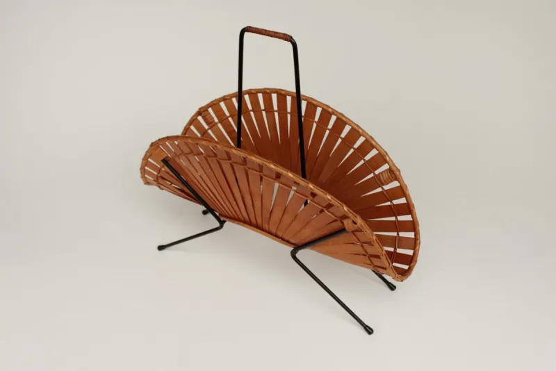 Pamono Vintage Newspaper Rack in Wood and Wire, 1950s> Magazine Racks