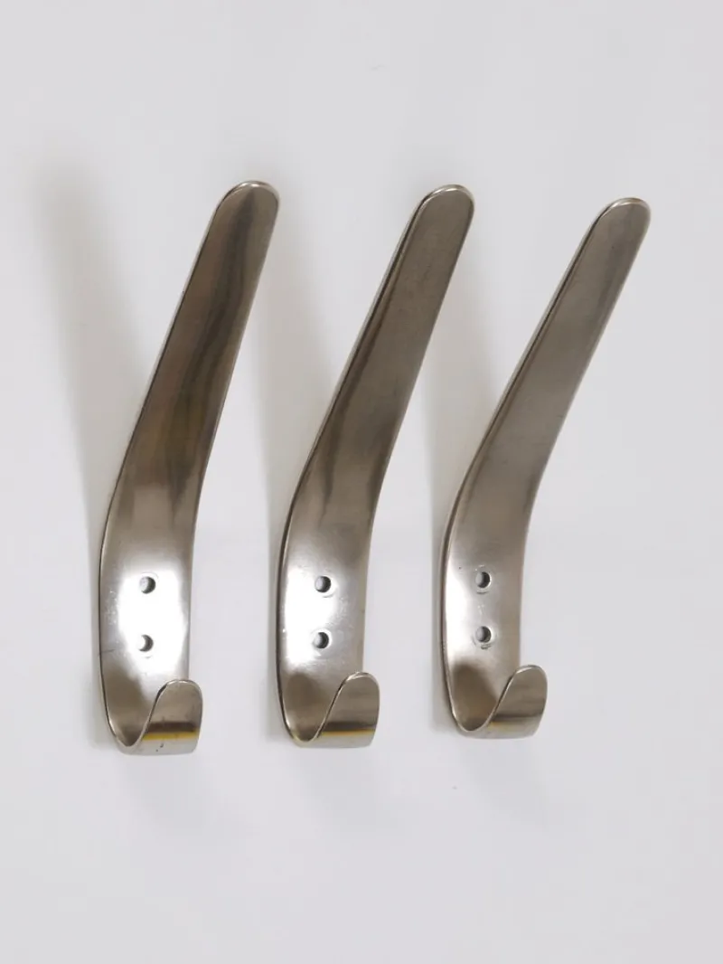 Pamono Vintage Nickel-Plated Brass Wall Hook by Carl Auböck, Austria, 1950s> Racks, Hooks & Valets