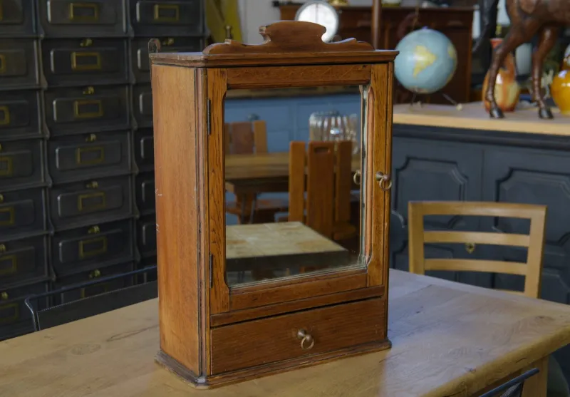 Discount Pamono Vintage Oak Medicine Cabinet, 1950s