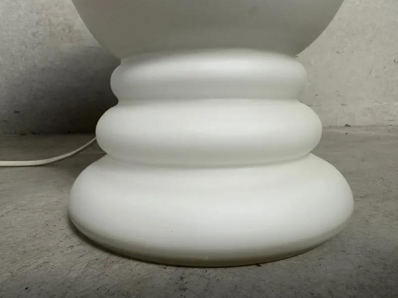Pamono Vintage Opaline Lamps, 1970s, Set of 2> Table Lamps