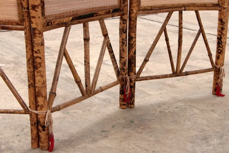 Pamono Vintage Oriental Folding Screen in Bamboo with Fabric, 1960s> Room Dividers & Screens