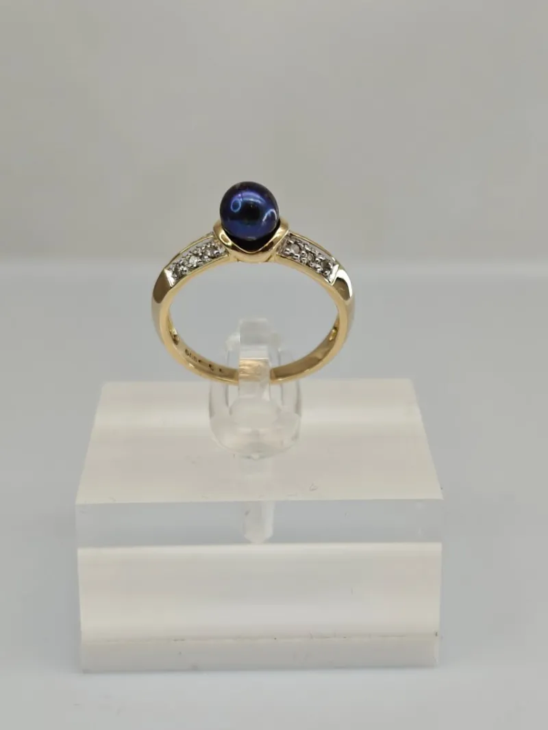 Clearance Pamono Vintage Pearl Gold Ring with Diamonds, 1970s
