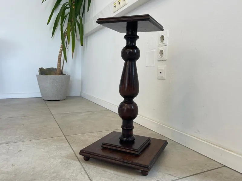 Pamono Vintage Pedestal Column, 1960s> Pedestals And Columns