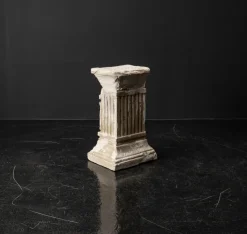 Pamono Vintage Plaster Pedestal with Flutes and Frieze, 1980s> Pedestals And Columns