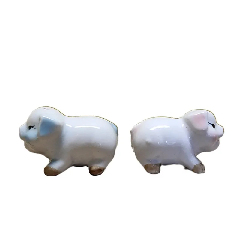 Pamono Vintage Porcelain Salt and Pepper Pigs, 1970s, Set of 2
