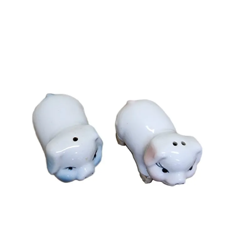 Pamono Vintage Porcelain Salt and Pepper Pigs, 1970s, Set of 2