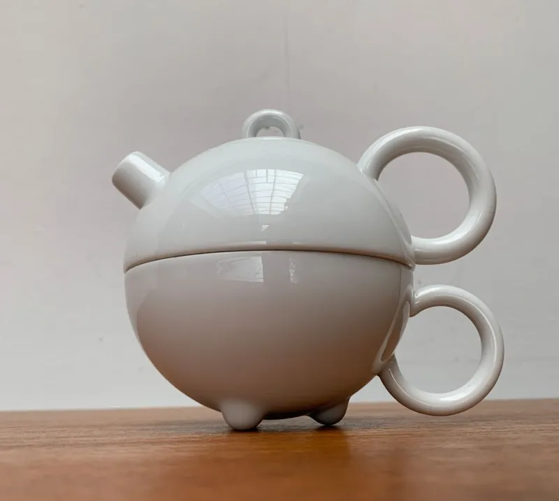 Pamono Vintage Postmodern German Fantasia Series Teapot and Cup by Matteo Thun for Arzberg, 1980s, Set of 2> Coffee & Tea Service