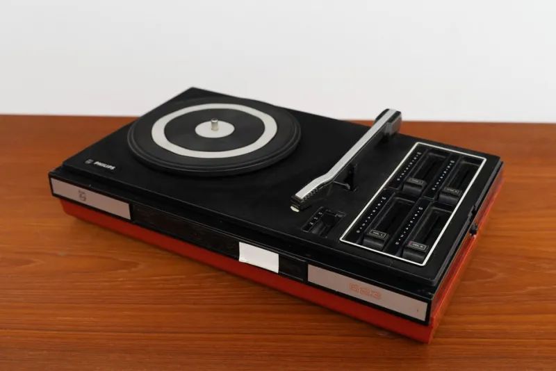 Pamono Vintage Record Player from Philips, 1970s> Electronics