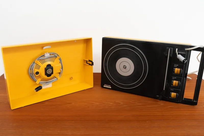 New Pamono Vintage Record Player from Philips, 1970s