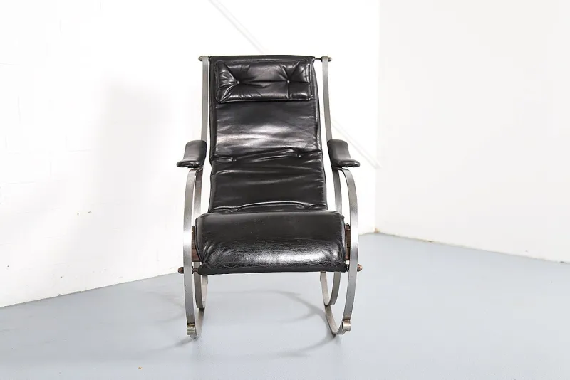 Pamono Vintage Rocking Chair by Peter Cooper for R. W. Winfield, 1851> Rocking Chairs