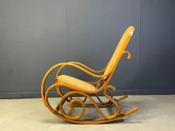Pamono Vintage Rocking Chair in the style of Thonet, 1960s><noscript><img width=