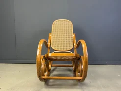 Pamono Vintage Rocking Chair in the style of Thonet, 1960s><noscript><img width=