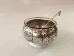 Discount Pamono Vintage Russian Salt Cellar, Set of 2