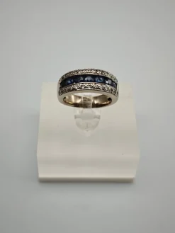 Pamono Vintage Sapphire Ring with Diamonds, 1970><noscript><img width=