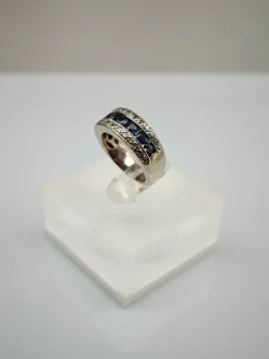 Pamono Vintage Sapphire Ring with Diamonds, 1970><noscript><img width=