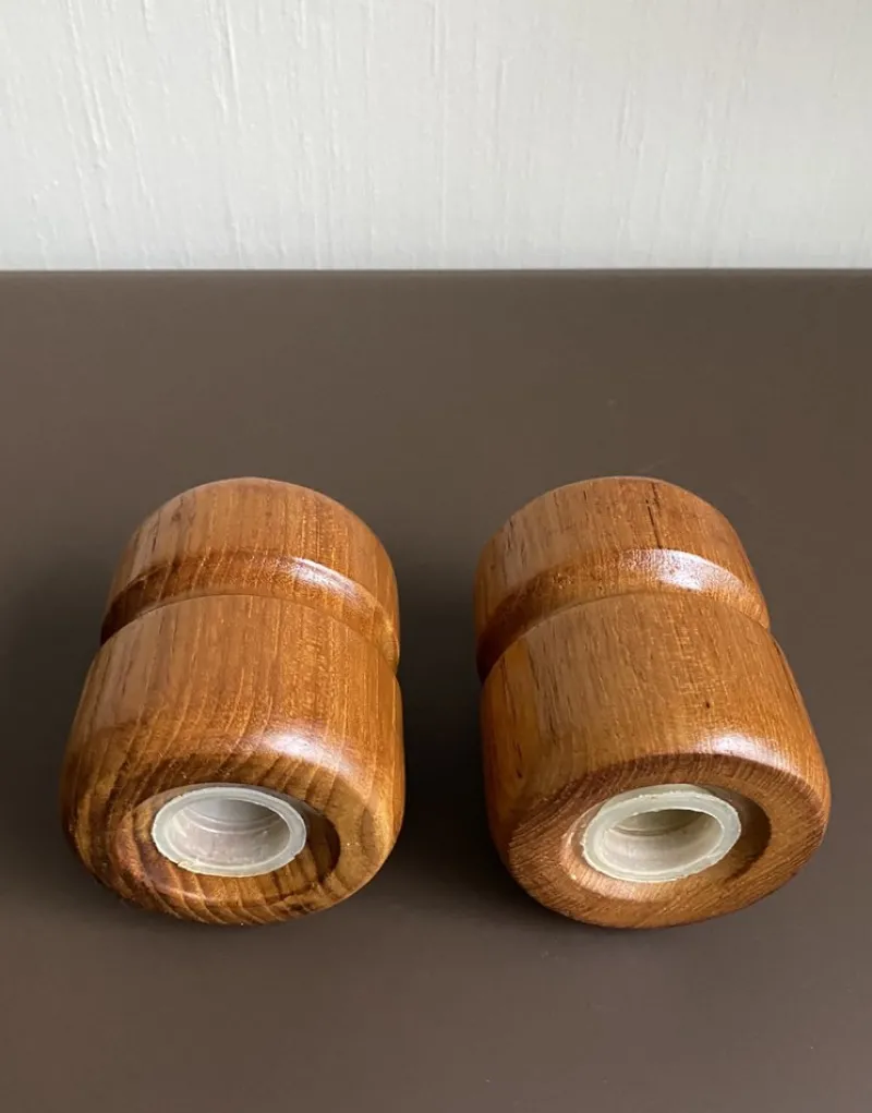 New Pamono Vintage Scandinavian Salt and Pepper Shakers in Teak, 1960s, Set of 2
