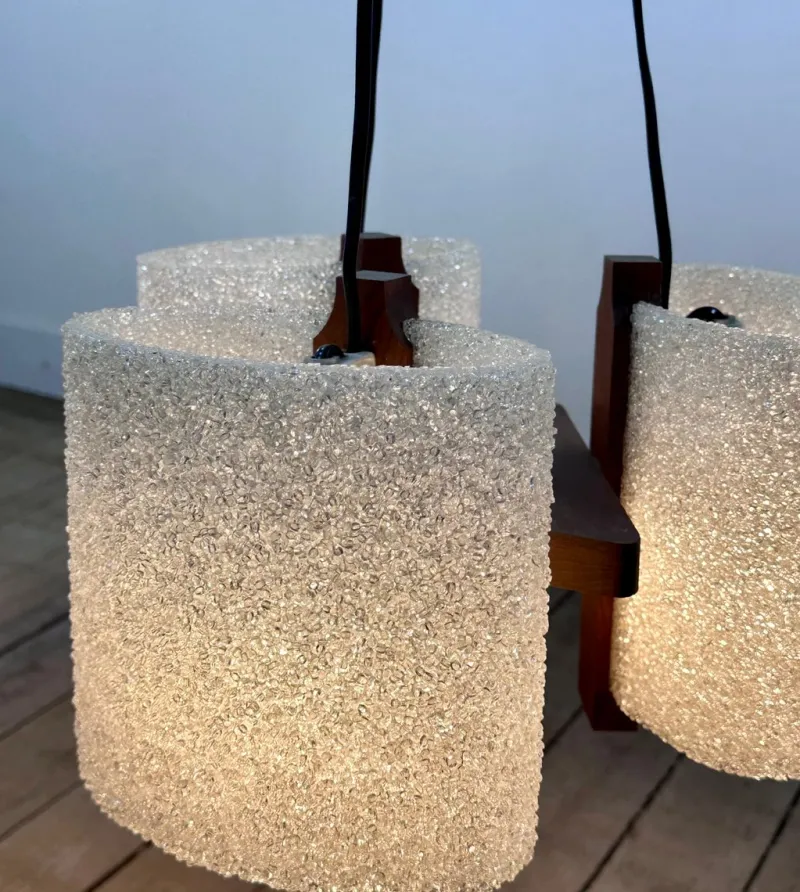 Pamono Vintage Scandinavian Teak and Acrylic Pendants, 1960s, Set of 2> Ceiling Lights