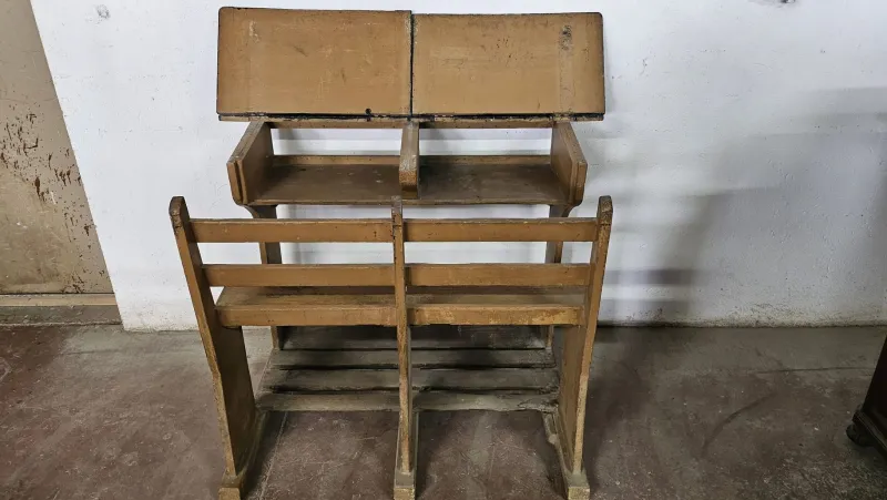 Pamono Vintage School Desk, 1890s> Desks
