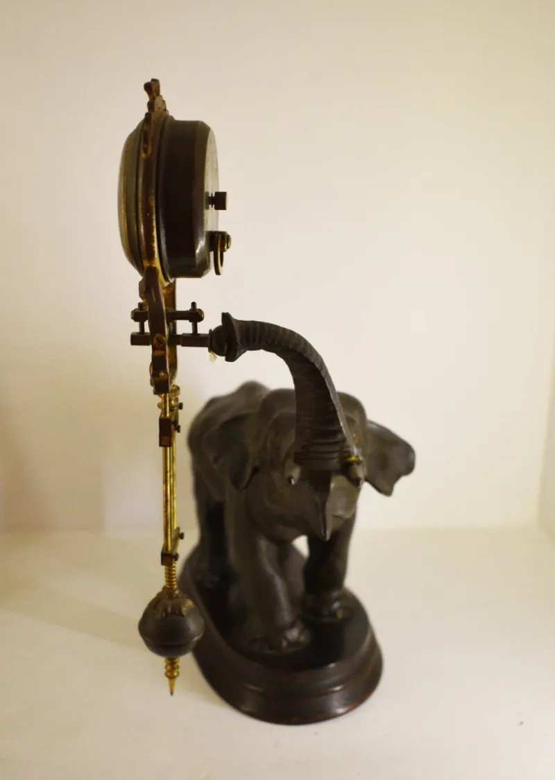 Pamono Vintage Sculptural Elephant Clock> Clocks