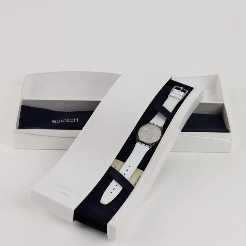 Hot Pamono Vintage Skin Lustrous Bliss Sfz106 Watch from Swatch, Switzerland