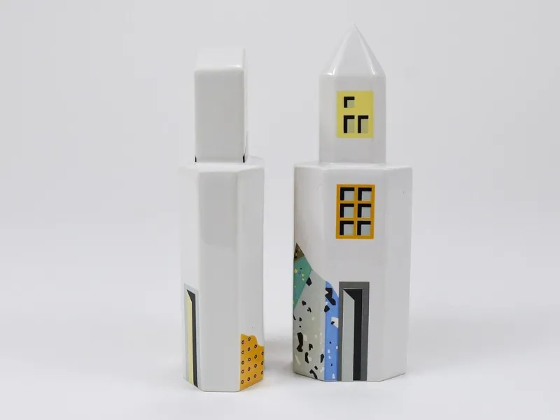 Hot Pamono Vintage Skyscraper Salt and Pepper Shakers by Heide Warlamis, 1990, Set of 2