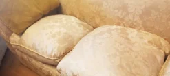 Pamono Vintage Sofa and Armchairs with Down and Damask Fabric, 1970s, Set of 3><noscript><img width=