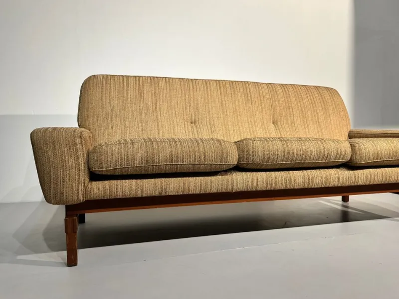 Pamono Vintage Sofa in Wood, 1960> Couches & Sofas