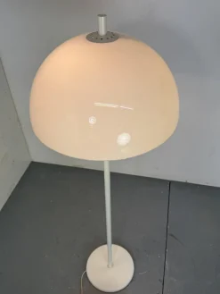 New Pamono Vintage Space Age Modernist White Mushroom Shape Floor Lamp from Dijkstra Lampen, 1970s