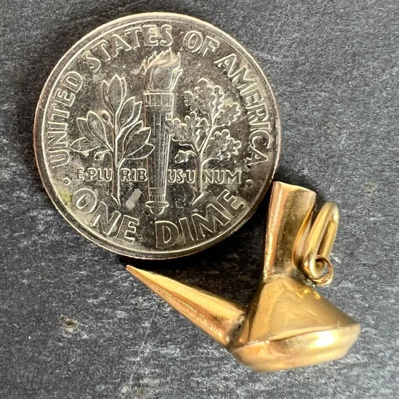 Online Pamono Vintage Spanish Porron 18 Karat Yellow Gold Charm Pendant, 1960s