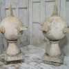 Pamono Vintage Stone Pier Caps, Set of 2> Garden Accessories