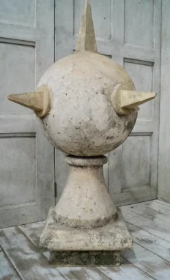 Pamono Vintage Stone Pier Caps, Set of 2><noscript><img width=