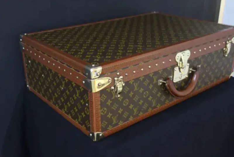 Clearance Pamono Vintage Suitcase from Louis Vuitton, 1990s