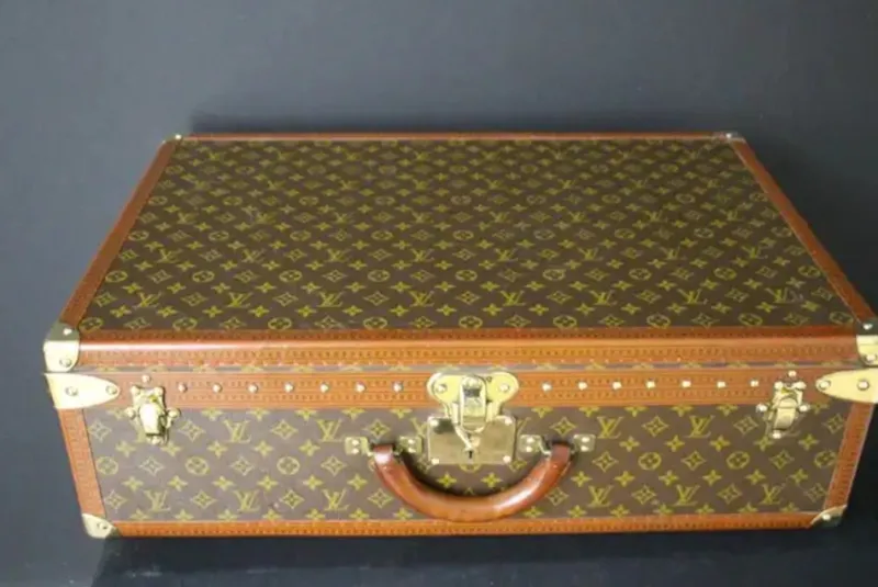 Clearance Pamono Vintage Suitcase from Louis Vuitton, 1990s