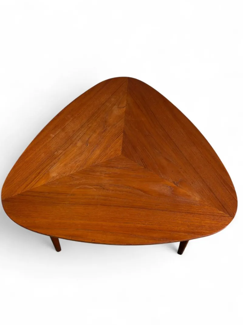 Sale Pamono Vintage Swedish Chairs and Triangular Coffee Table by Carl Malmsten for Bodafors, 1950s, Set of 3