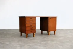 Pamono Vintage Swedish Desk in Teak, 1960s