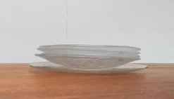 Pamono Vintage Swedish Glass Floral Plates & Crab Plate by Ann Wärff for Kosta Boda, Set of 7><noscript><img width=