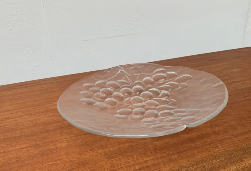 Clearance Pamono Vintage Swedish Glass Plate with Grape Decoration by Ann Wärff for Kosta Boda
