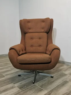 Pamono Vintage Swivel Chair from Up Zavody Rousinov, 1970s> Office Chairs