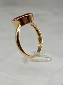 Pamono Vintage Synthetic Spinel Gold Ring, 1946><noscript><img width=