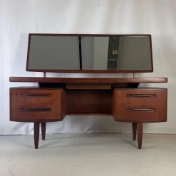 Pamono Vintage Teak Fresco Dresser by Viktor Wilkins for G-Plan, 1960s><noscript><img width=